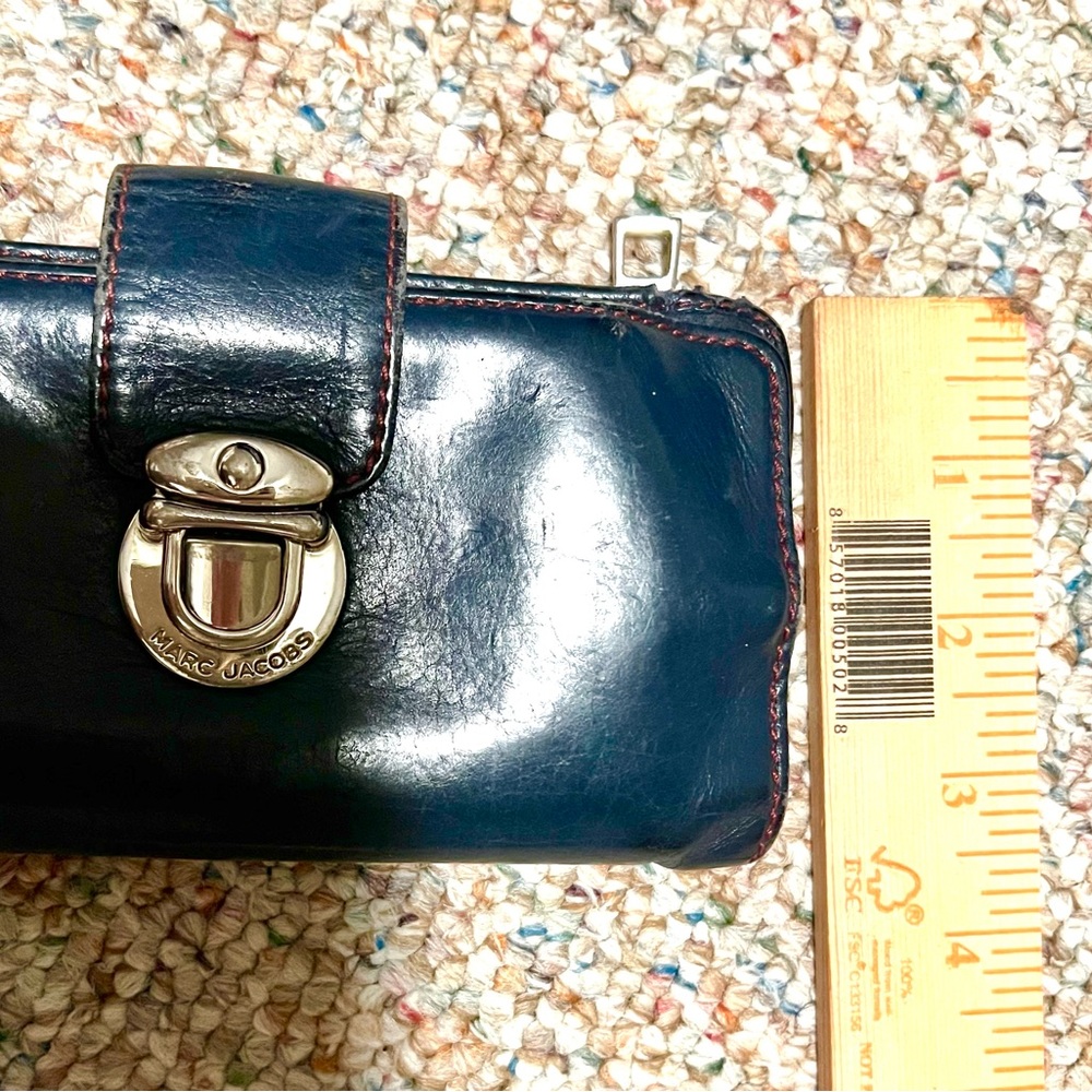 Marc Jacobs Unique Blue Leather Clutch Wallet - Picture 9 of 9